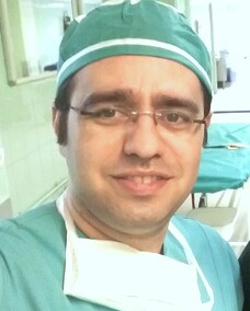 دکتر علیرضا صادق شعار